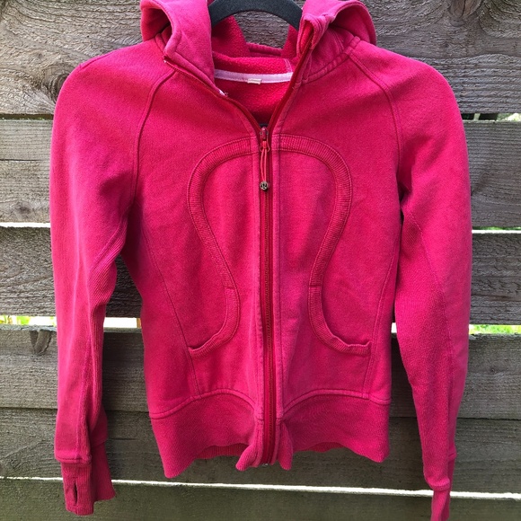 Lululemon Scuba Hoodie - Picture 2 of 5